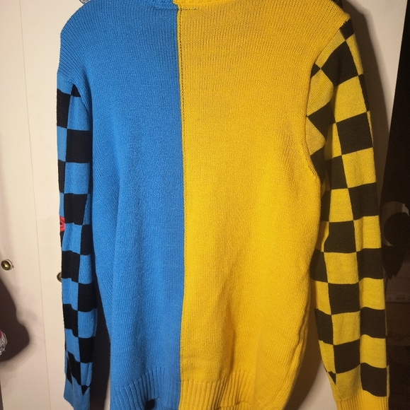 Hot Topic Cartoon Network Adventure Time Finn and Jake Checkered Split Cardigan - Picture 2 of 2